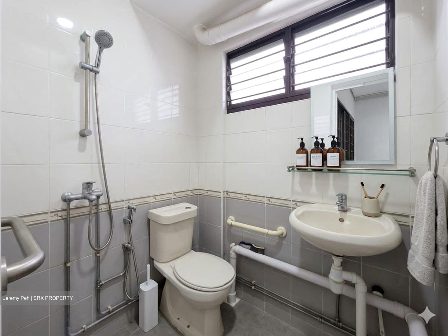 Blk 909 TAMPINES PALMSVILLE (Tampines), HDB 3 Rooms #558521461